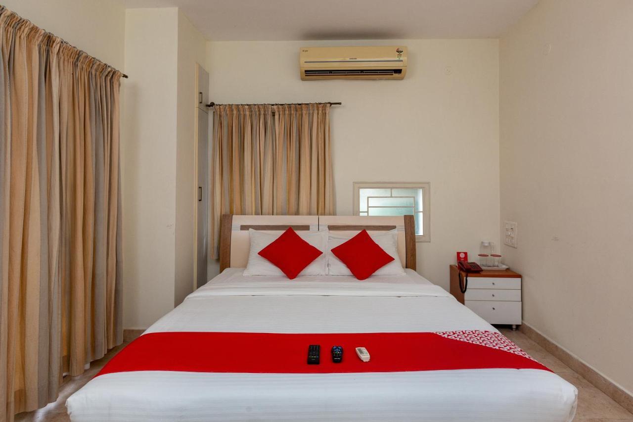 Oyo 23202 Cute Orange Service Apartments Ченнаи Экстерьер фото